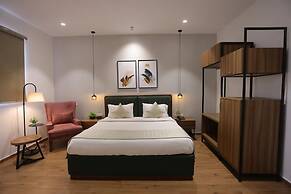 Pondy Heights - Suites and Studios