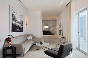 Helius Villas