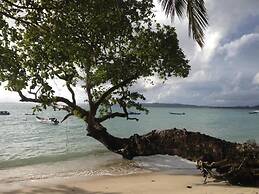 Nyang Ebay Surf Camp