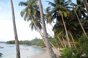 Nyang Ebay Surf Camp