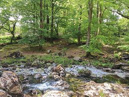 Can Yr Afon