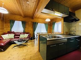 Swiss Chalet Hakuba