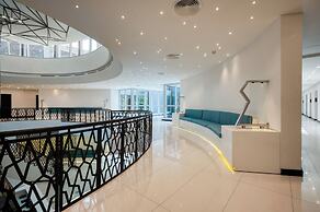 Orion City Hotel