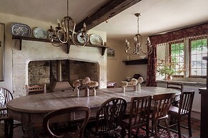 Reybridge House