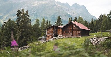 Chalet Cecilia by MYALPS