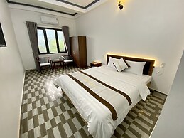 An Thao Ba Be Hotel