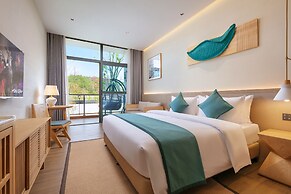 Hotels in Lady Island Resort