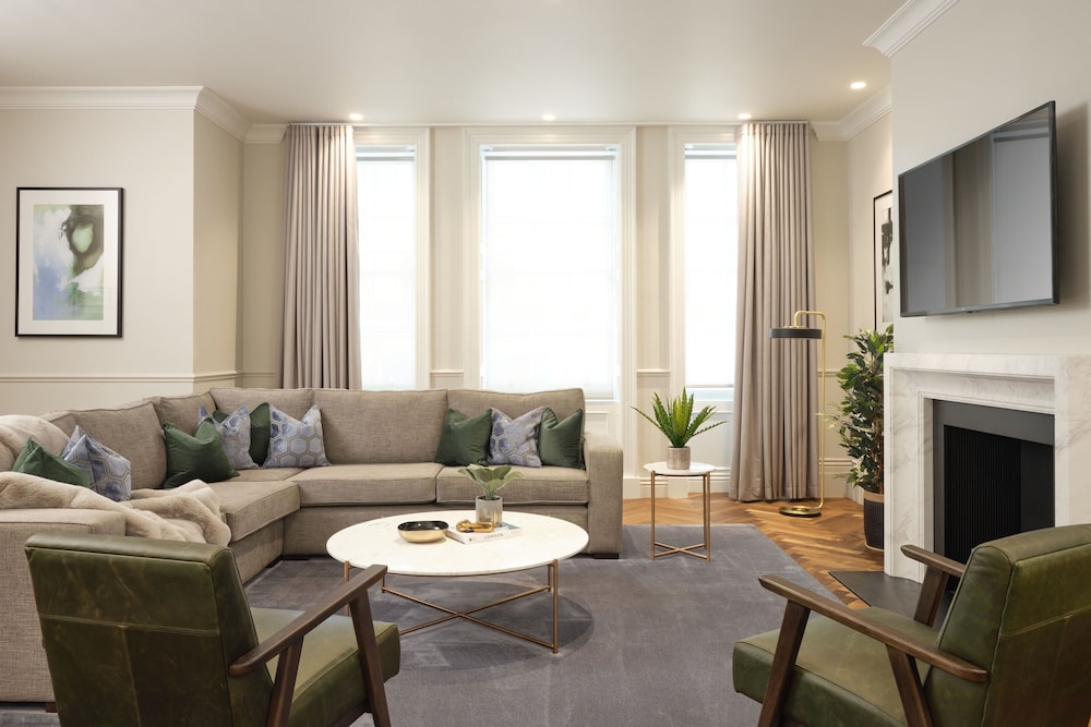 Mayfair – Peterson House