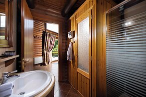Natura Chalets