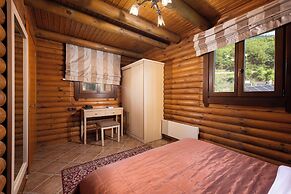Natura Chalets