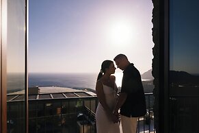 Mirthea Suites