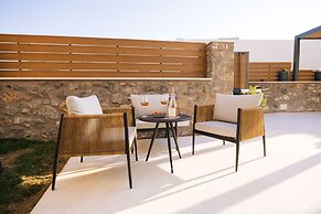 Mirthea Suites