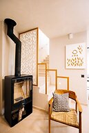 Mirthea Suites