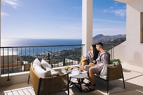 Mirthea Suites