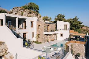 Mirthea Suites