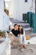 Mirthea Suites