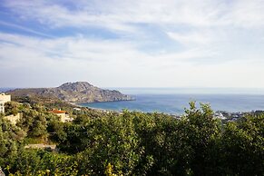 Mirthea Suites