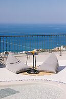 Mirthea Suites