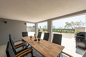 Villa Pezer