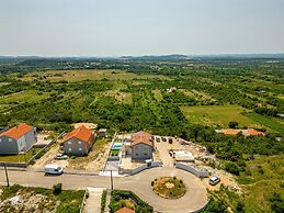 Villa Pezer