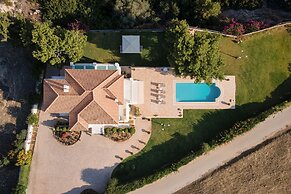 Villa Fantasia Isthmia