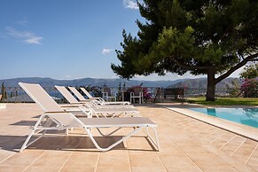 Villa Fantasia Isthmia