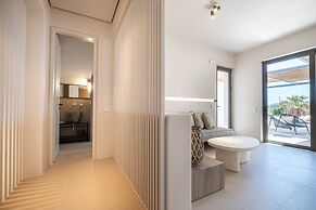 Yenesis Seaside Retreat - Adults only