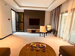 HDB RESORT & SPA