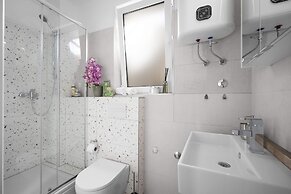 Mamma's home cozy studio for 2 in Trogir