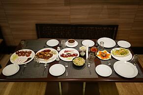 Hotel Grand Visava