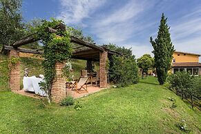 Villa Lorena a Vintage Family Villa