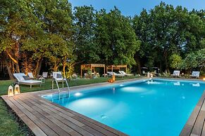 Villa Lorena a Vintage Family Villa