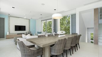 Long Bay Beach Club