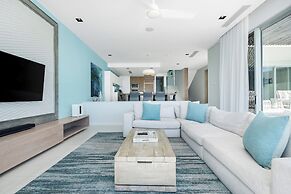 Long Bay Beach Club