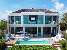 Long Bay Beach Club