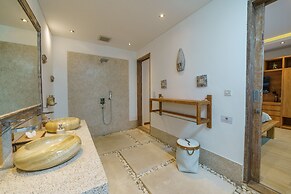 Villa Harlow