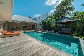 Villa Harlow