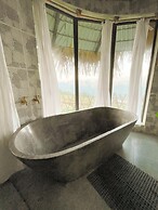 Pù Luông Ecocharm