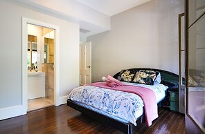 82 Kent St