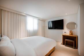 HOTEL SOHA