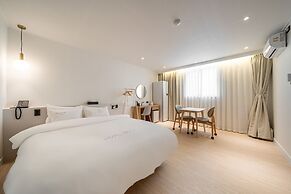 HOTEL SOHA