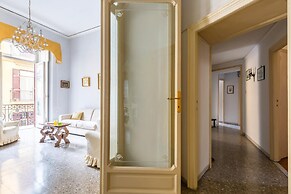 Rettifilo Family Apartment
