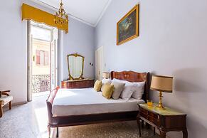 Rettifilo Family Apartment
