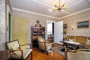 Downtown - Retro Decor - Stunning Views - Terrace