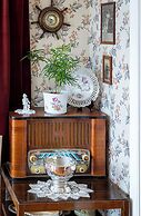 Downtown - Retro Decor - Stunning Views - Terrace