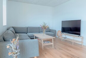 New / Stunning Sea View / Light / 3 Br