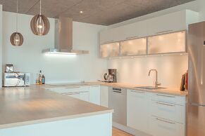 Breathtaking Views - New - 220M2 - 5 Br - Walks
