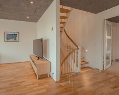 Breathtaking Views - New - 220M2 - 5 Br - Walks