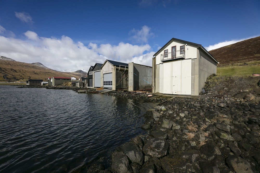 The Boathouse - Streymnes