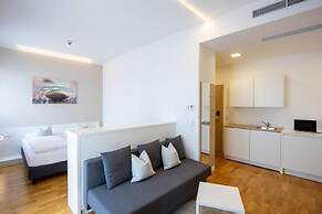 sHome Self-Check-in Hotel Graz